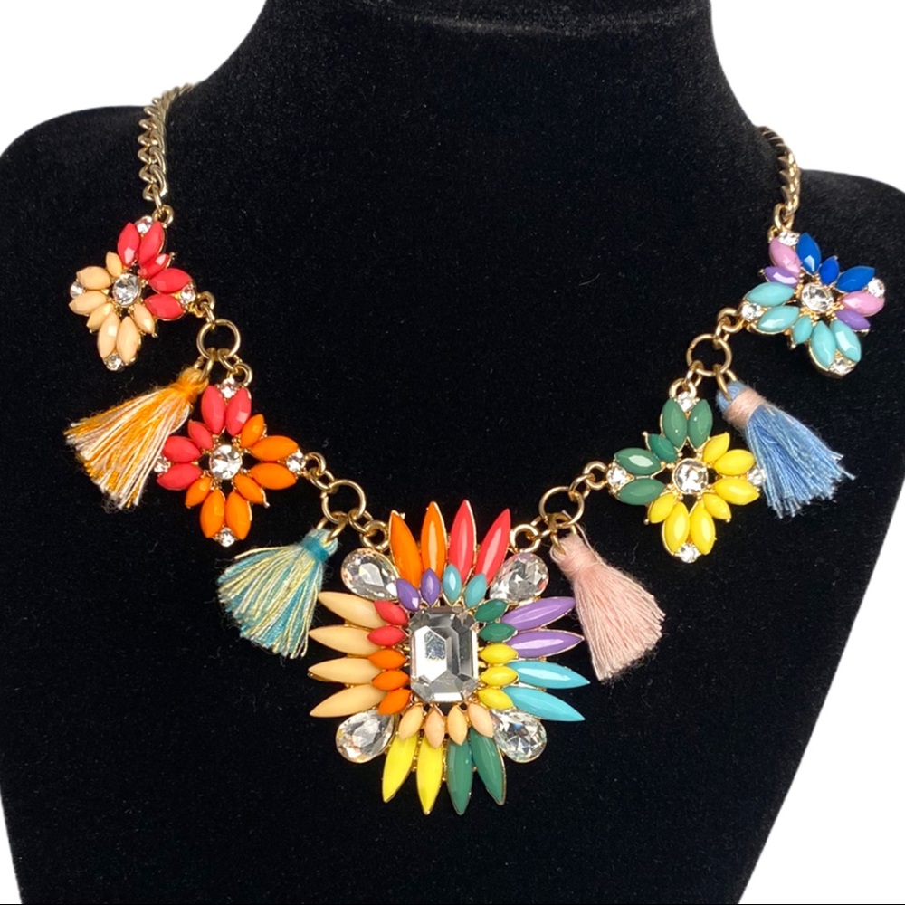 Spring Flowers Flirty Colorful Necklace
